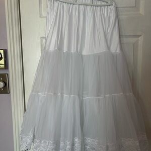 White Tiered Lace Hem Petticoat Slip